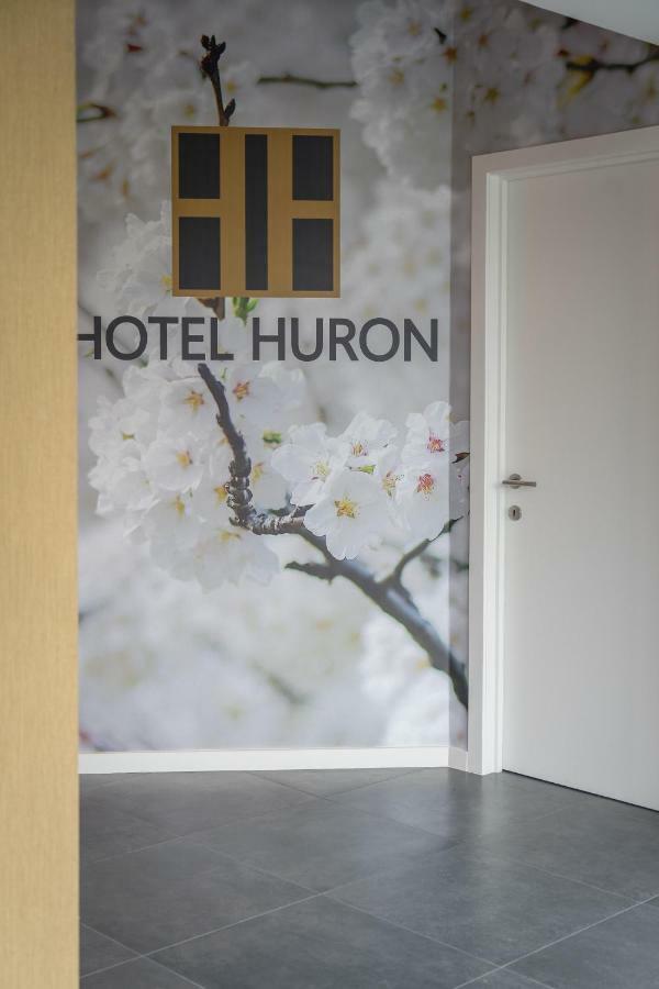Hotel Huron Mol Exterior foto